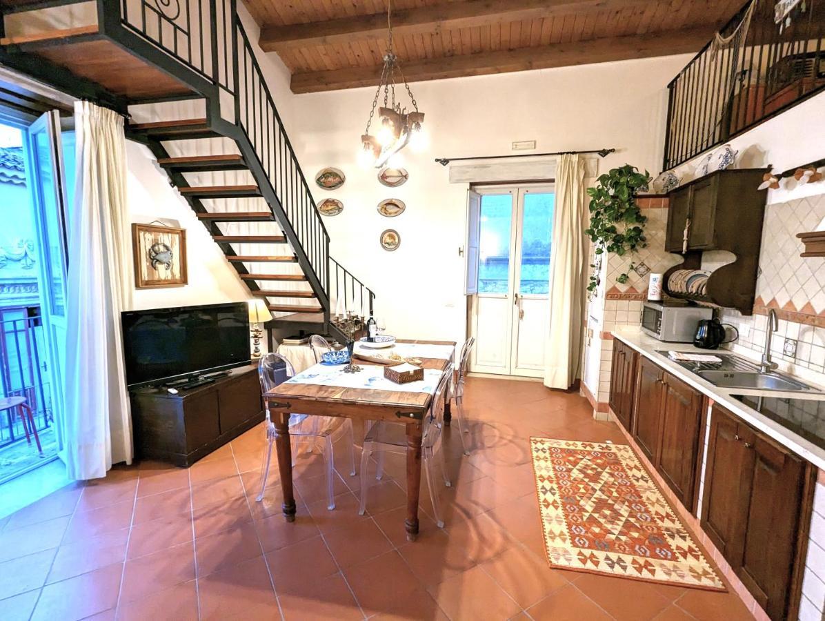 La Casa Delle Fate Lägenhet Syrakusa Exteriör bild