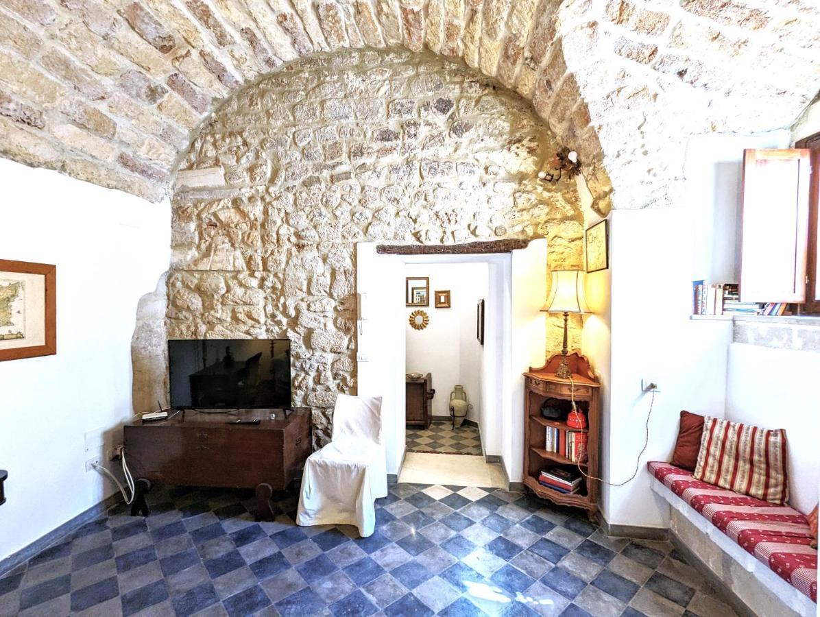 La Casa Delle Fate Lägenhet Syrakusa Exteriör bild
